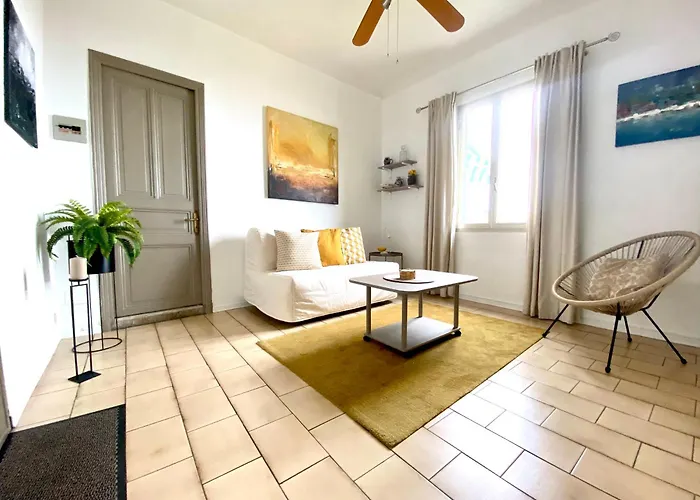 公寓 Casa Sandra - Sea View, With Garage