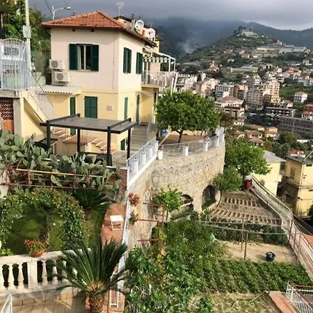 Apartman Casa Sandra - Sea View, With Garage