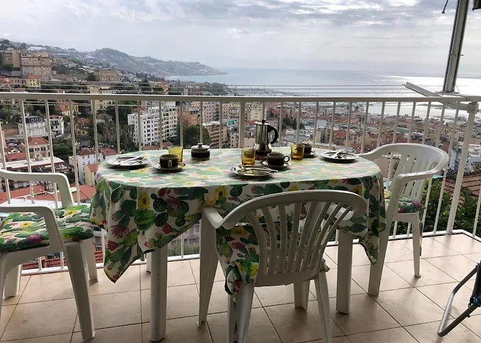 Casa Sandra - Sea View, With Garage Lejlighed