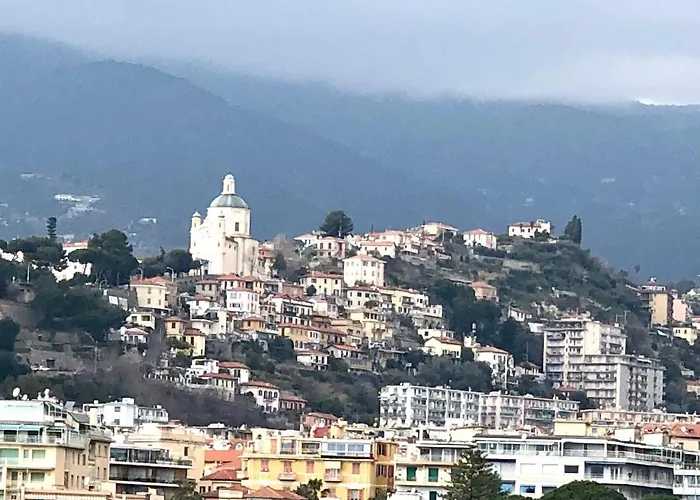 Casa Sandra - Sea View, With Garage Sanremo